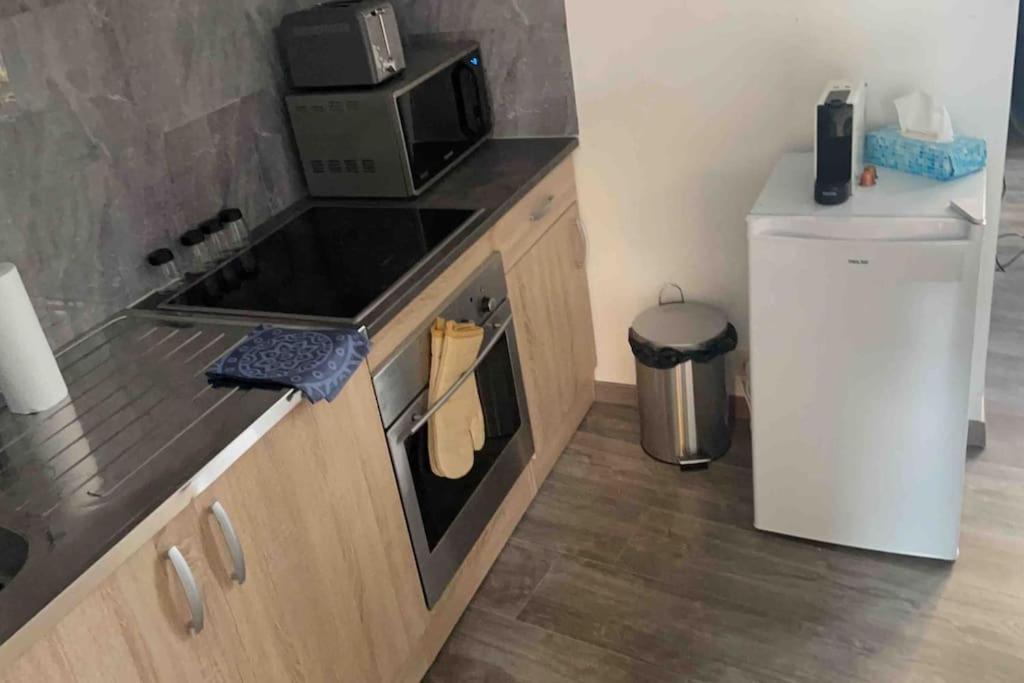 Appartement Hyper Centre 1 อุย ภายนอก รูปภาพ